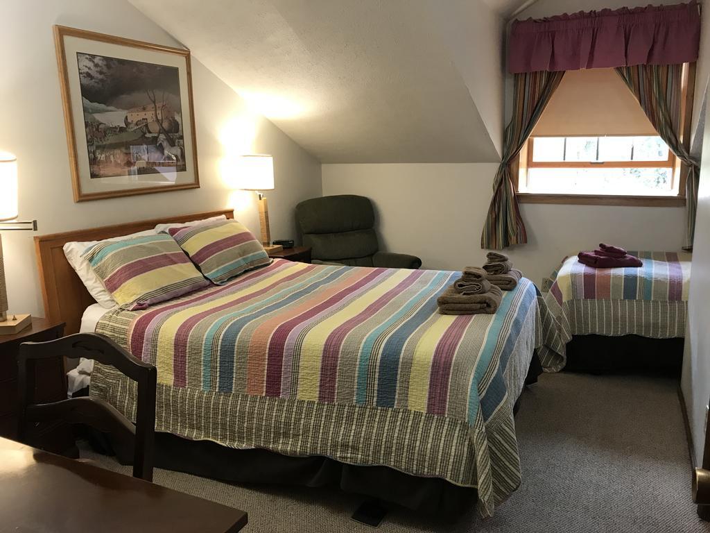 7 Gables Inn & Suites Fairbanks Ngoại thất bức ảnh