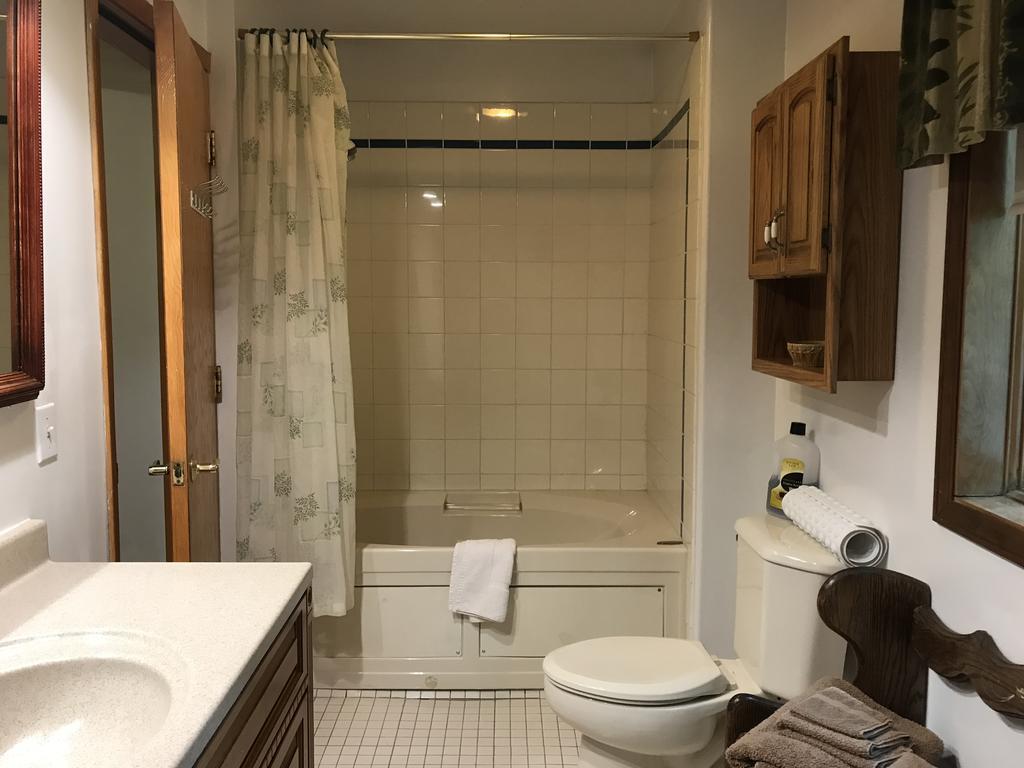 7 Gables Inn & Suites Fairbanks Ngoại thất bức ảnh